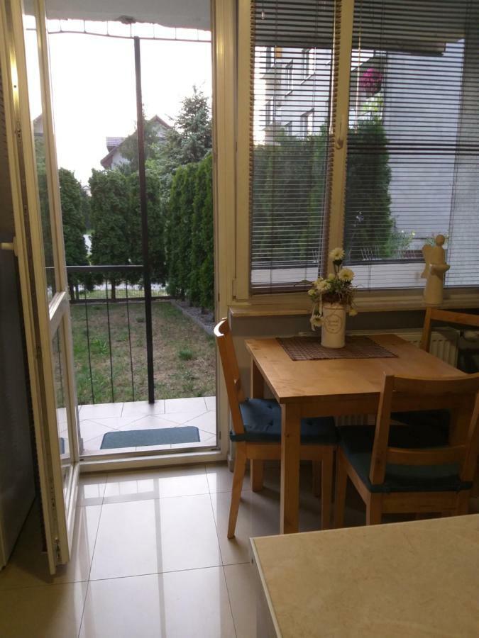 Apartament Z Ogrodem Tychy Διαμέρισμα Εξωτερικό φωτογραφία